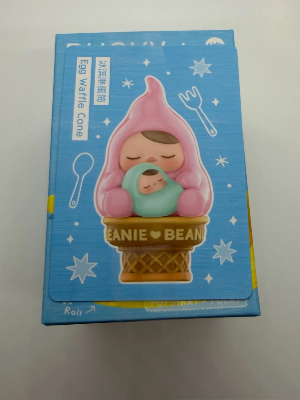 Pop Mart Pucky Egg Beanie Confirmed Egg Waffle Cone Vinyl Figure